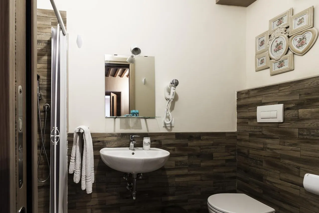 Flori'S Bed & Breakfast Viareggio
