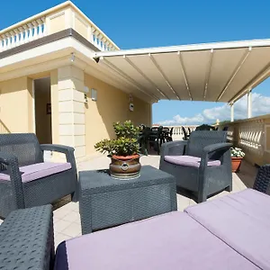 Aparthotel Colombo, Viareggio