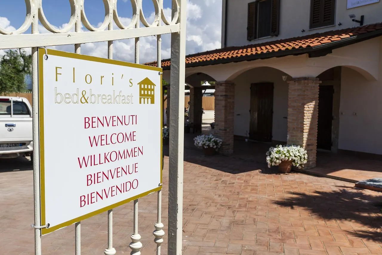 Flori'S Bed & Breakfast Viareggio